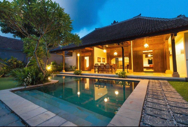 Bali Royal Heritage Villas Seminyak  Exterior photo